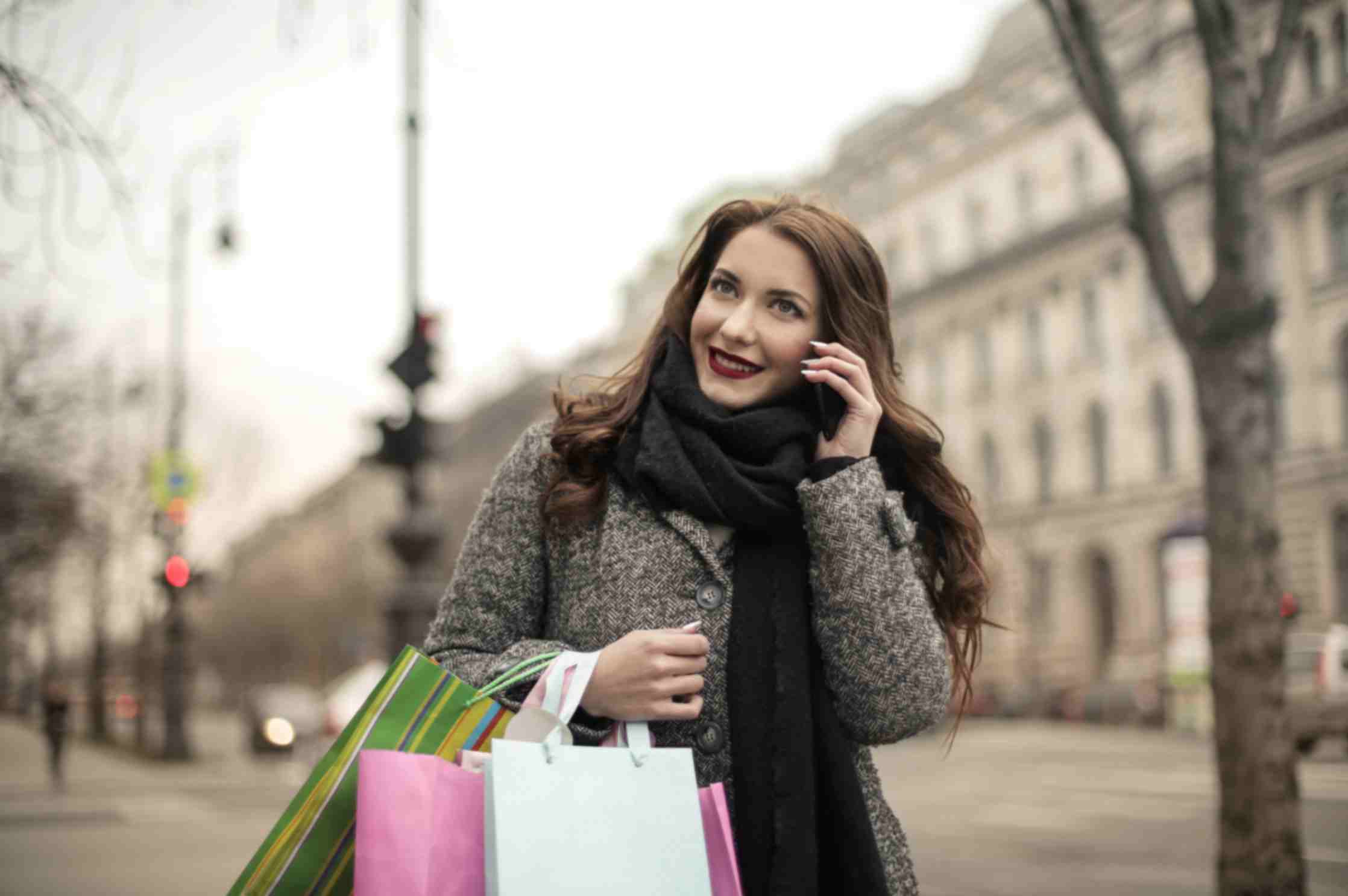 Winter online shopping with dynamic QR codes